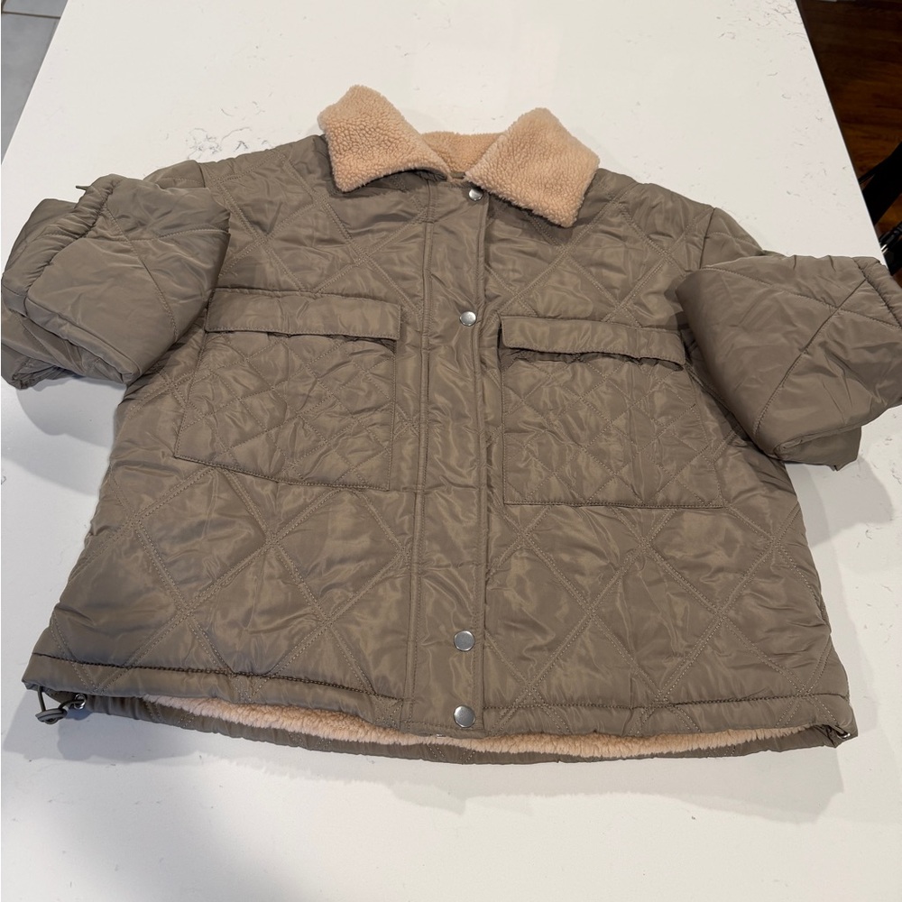 Cute Jacket! - Picture 6 of 16